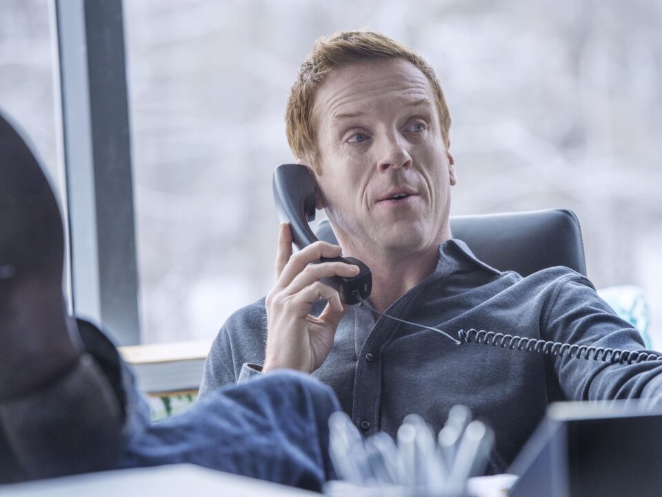 Damian Lewis as Bobby "Axe" Axelrod in Billions (Season 1, Episode 1). - Photo:  JoJo Whilden/SHOWTIME - Photo ID:  Biillions_101_3291.R