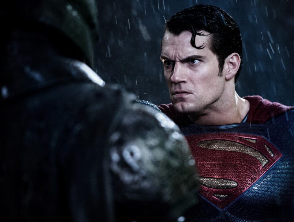 BATMAN-V-SUPERMAN-14