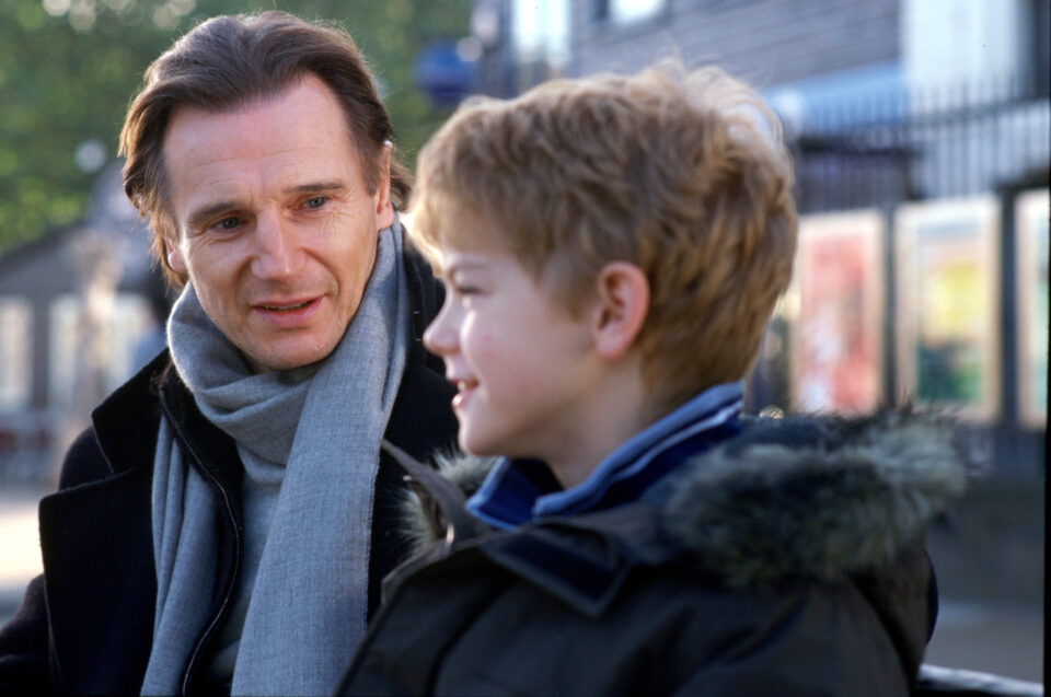 la-et-liam-neeson-love-actually-photo