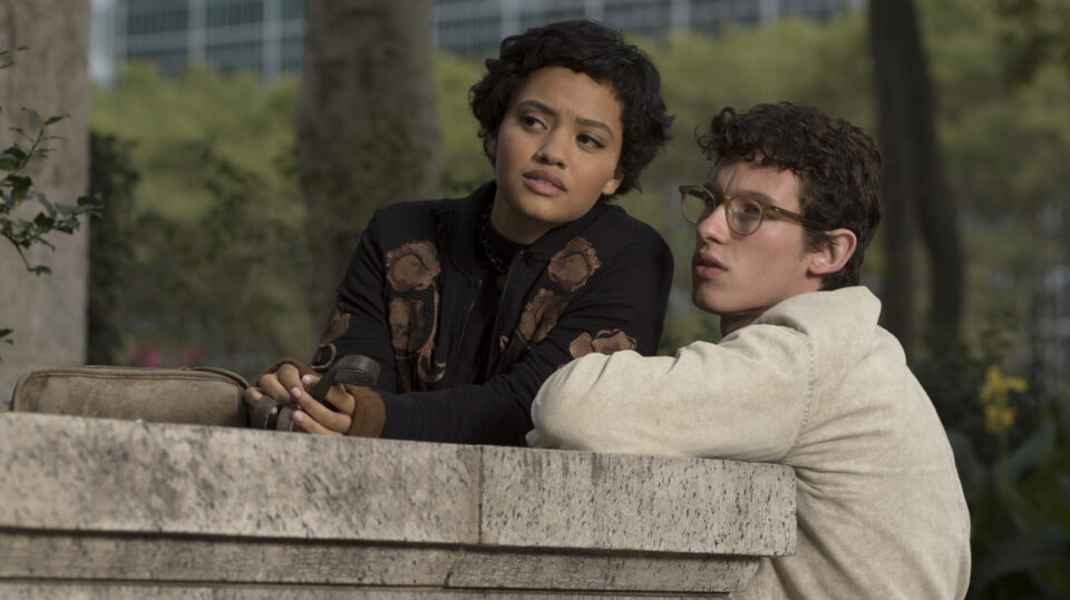 Kiersey Clemons and Callum Turner in The Only Living Boy in New York.